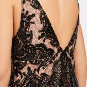 FREE PEOPLE Black Sequin Lace Top or Super Mini Nude Lining Spaghetti Strap Shim